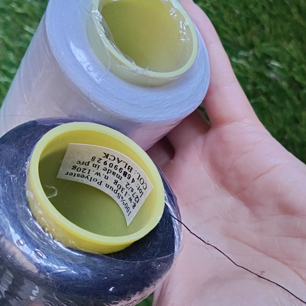 Set of Two Thread Spools - Black and White - Picture 2 of 2